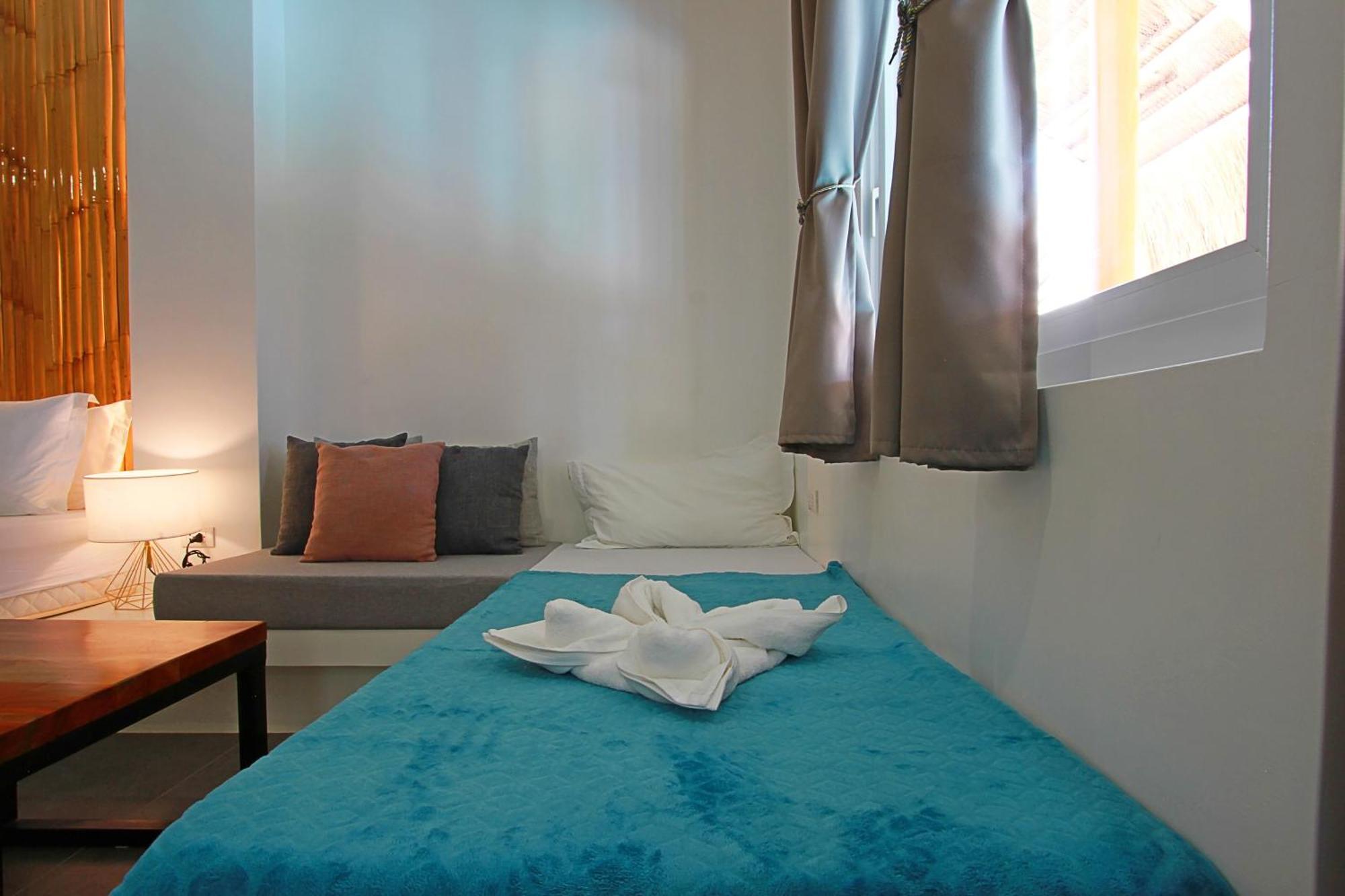 Bathala Hotel *