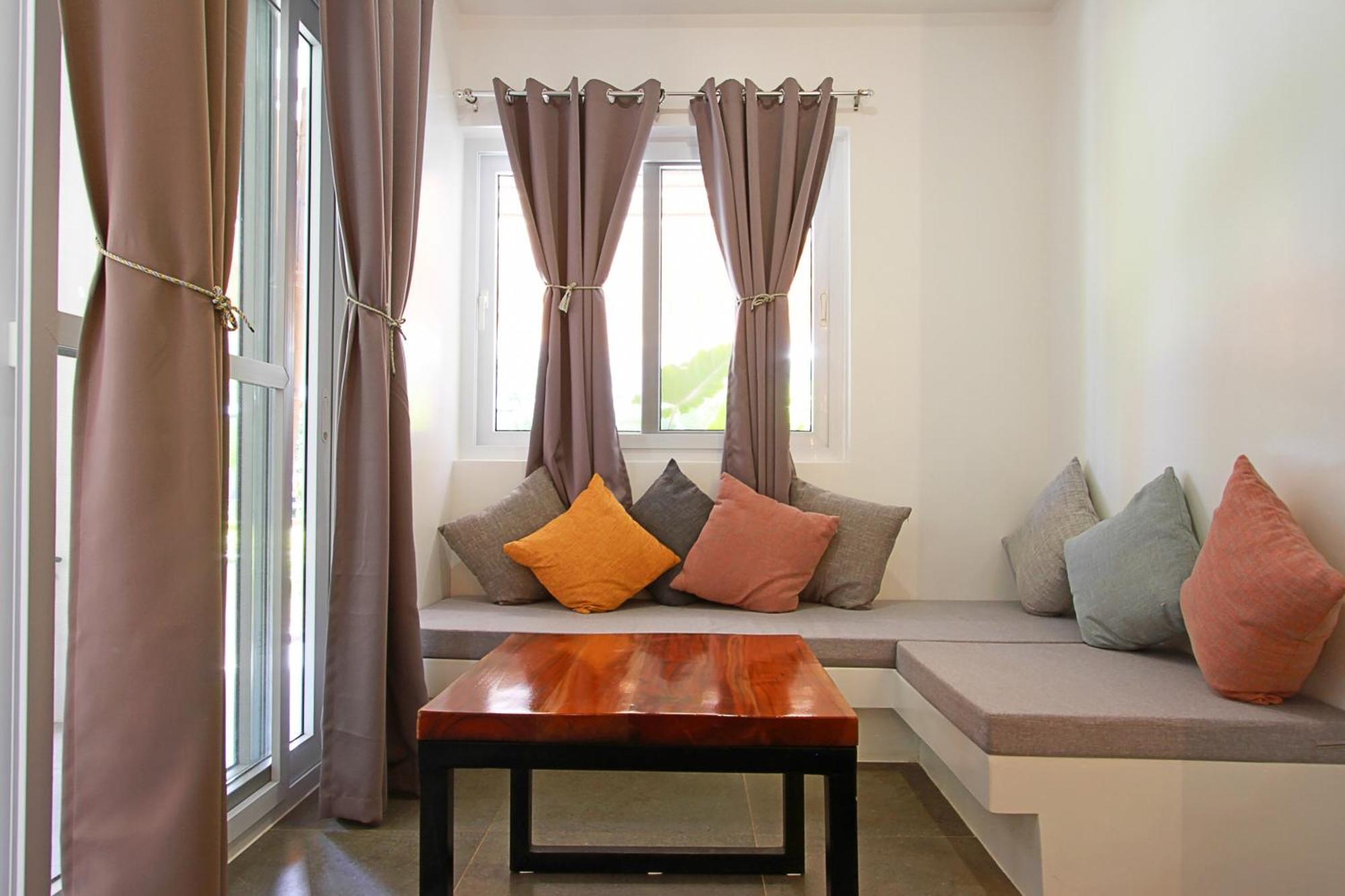Bathala Hotel *